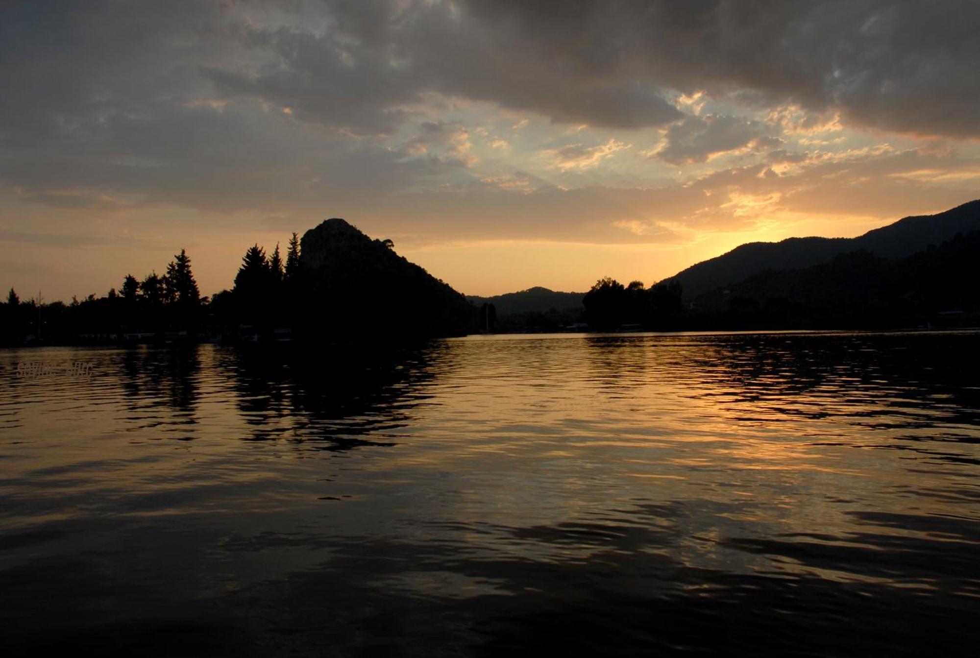 Hotel Happy Caretta Dalyan Luaran gambar
